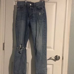 Super high rise Aeropostale 90’s distressed straight leg jean